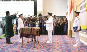 Saply-TH-Dilantik-Jadi-Bupati-Mesuji-Gubernur-Minta-Tingkatkan-Percepatan-Akselerasi-Pembangunan-799x445