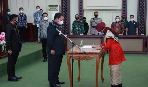 Gubernur-Lampung-Lantik-Anggota-KPID-Provinsi-Lampung-Masa-Jabatan-2020-2023-799x445