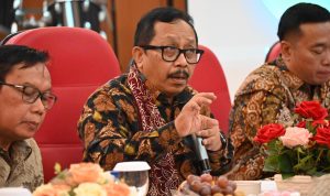 endro-tegaskan-pilkada-langsung-tempatkan-rakyat-sebagai-jantung-dan-utama-demokrasi-dJReVuTDYJ